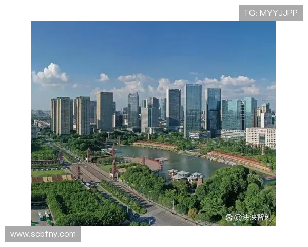 大连与深圳城市发展对比哪个更具现代化气息与新兴活力